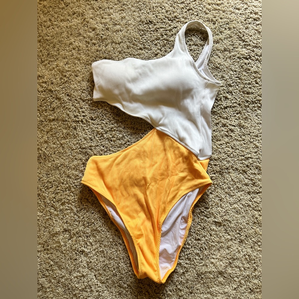 Women’s monokini